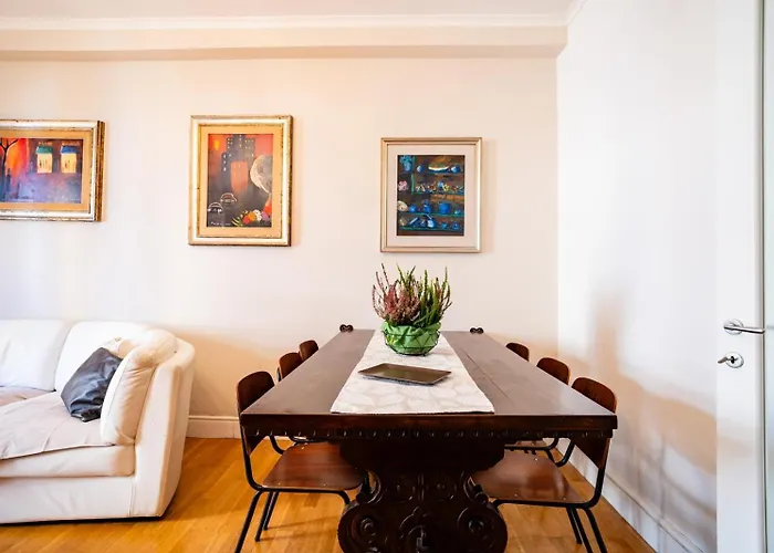 Vatican Blossom Apartment *